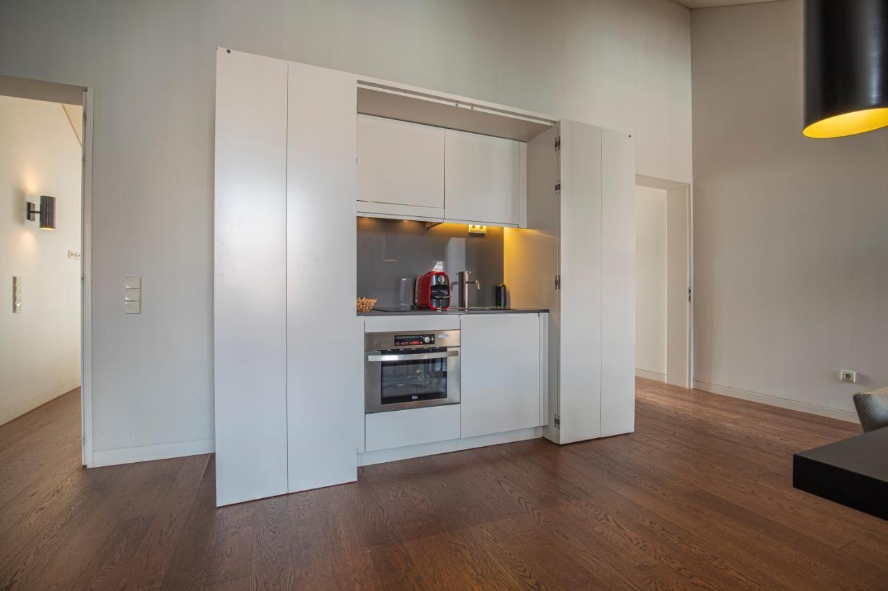 8 Building 403 T2 - River & Garden View * Lisbon